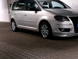 Silber Gebraucht 2010 VW Touran Van / Kleinbus | 3.200 € (Superpreis)