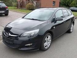 Schwarz Gebraucht 2014 Opel Astra Style Kombi | 7.000 € (Fairer Preis)