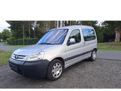Silber Gebraucht 2004 Peugeot Partner Van / Kleinbus | 1.400 €