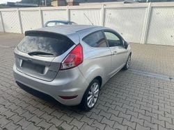 Silber Gebraucht 2015 Ford Fiesta Kleinwagen | 4.500 € (Guter Preis)