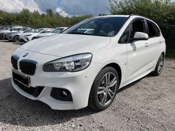 Weiß Gebraucht 2016 BMW 220 M Sport Limousine | 16.798 € (Fairer Preis)