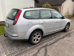 Silber Gebraucht 2007 Ford Focus Fun X Kombi | 3.250 € (Fairer Preis)
