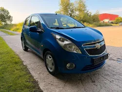 Blau Gebraucht 2010 Chevrolet Spark Kleinwagen | 2.900 € (Fairer Preis)