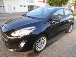 Schwarz Gebraucht 2018 Ford Fiesta Cool & Connect Kleinwagen | 8.999 € (Superpreis)