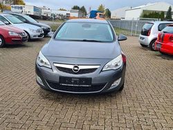 Grau Gebraucht 2010 Opel Astra Cosmo Limousine | 3.499 € (Fairer Preis)
