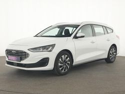 Weiss Gebraucht 2023 Ford Focus Titanium Kombi | 17.885 € (Guter Preis)