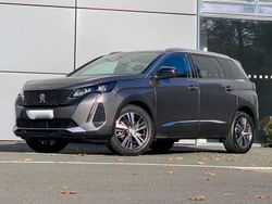 Silber Gebraucht 2023 Peugeot 5008 Allure Van / Kleinbus | 23.832 € (Superpreis)