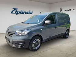 Grau Gebraucht 2023 Renault Kangoo Van / Kleinbus | 17.835 € (Superpreis)