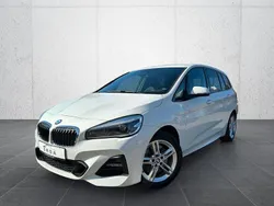 Weiß Gebraucht 2021 BMW 220 Gran Tourer M Sport Van / Kleinbus | 18.999 € (Superpreis)