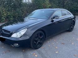 Schwarz Gebraucht 2007 Mercedes CLS320 Limousine | 6.800 € (Guter Preis)