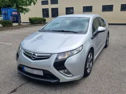 Silber Gebraucht 2013 Opel Ampera Kleinwagen | 6.900 € (Guter Preis)