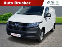 Weiss Gebraucht 2023 VW T6.1 Van | 30.920 € (Etwas zu teuer)