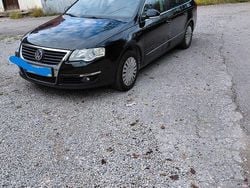 Schwarz Gebraucht 2009 VW Passat Comfortline Limousine | 1.590 € (Superpreis)