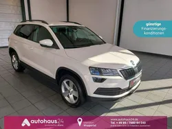 Weiß Gebraucht 2020 Skoda Karoq Ambition SUV | 18.990 € (Fairer Preis)