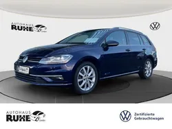 Blau Gebraucht 2019 VW Golf VII Highline Kombi | 19.580 € (Fairer Preis)