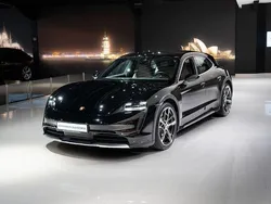Schwarz Gebraucht 2022 Porsche Taycan Cross Turismo Limousine | 63.980 € (Superpreis)