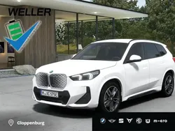 Alpinweiß uni (weiß) Neu 2025 BMW iX1 M Sport SUV | 59.990 € (Etwas zu teuer)
