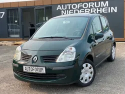 Grün cottage Gebraucht 2005 Renault Modus Dynamique Van / Kleinbus | 2.500 € (Etwas zu teuer)