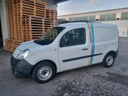 Weiß Gebraucht 2012 Renault Kangoo Van / Kleinbus | 4.499 € (Fairer Preis)