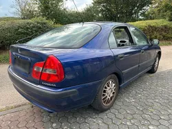 Blau Gebraucht 2004 Mitsubishi Carisma Comfort Edition Limousine | 750 € (Superpreis)