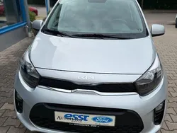 Silber Gebraucht 2023 Kia Picanto Vision Kleinwagen | 12.990 € (Fairer Preis)