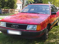 Rot Gebraucht 1986 Audi 100 Limousine | 2.700 €