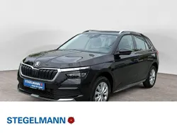 Schwarzmagic perleffekt met. Gebraucht 2022 Skoda Kamiq Style SUV | 20.810 € (Fairer Preis)