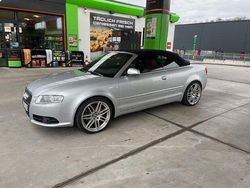 Silber Gebraucht 2008 Audi A4 Cabriolet S-Line Cabrio | 14.950 €