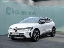 Schwarz Gebraucht 2023 Renault Mégane Limousine | 31.949 € (Fairer Preis)