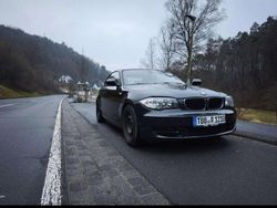 Schwarz Gebraucht 2011 BMW 120 Coupé Coupé | 6.300 € (Fairer Preis)