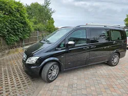 Schwarz Gebraucht 2013 Mercedes Viano Van / Kleinbus | 19.990 € (Fairer Preis)
