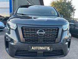 Grau Gebraucht 2022 Nissan NV300 Tekna Van | 36.999 € (Teuer)