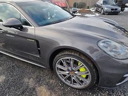 Grau Gebraucht 2018 Porsche Panamera 4 Limousine | 49.500 € (Fairer Preis)