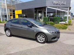 Grau Gebraucht 2021 Opel Astra Edition Limousine | 15.970 € (Fairer Preis)