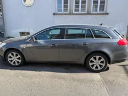 Grau Gebraucht 2009 Opel Insignia Kombi | 3.129 € (Superpreis)