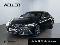 Schwarz Gebraucht 2024 Lexus ES300H Business Edition Limousine | 44.990 € (Guter Preis)