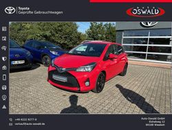 Vulcanorot Gebraucht 2014 Toyota Yaris Limousine | 10.450 € (Etwas zu teuer)