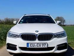 Weiß Gebraucht 2017 BMW 520 M Sport Kombi | 27.500 €
