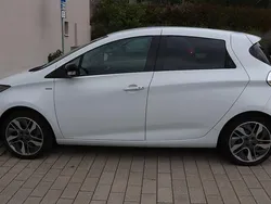 Weiß Gebraucht 2019 Renault Zoe Life Kleinwagen | 9.500 € (Etwas zu teuer)