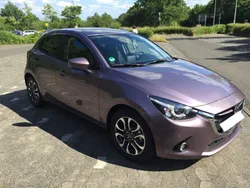 Violet Gebraucht 2015 Mazda 2 Sports-Line Limousine | 14.900 € (Teuer)