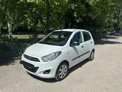 Weiß Gebraucht 2013 Hyundai i10 Edition Kleinwagen | 3.290 € (Fairer Preis)