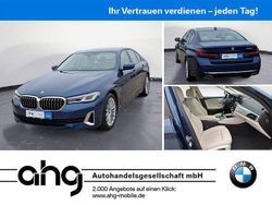 Blau Gebraucht 2022 BMW 530e Luxury Line Limousine | 39.960 € (Fairer Preis)