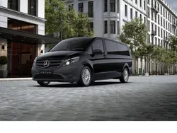Schwarz Gebraucht 2022 Mercedes e-Vito Van / Kleinbus | 42.990 € (Teuer)