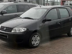 Schwarz Gebraucht 2004 Fiat Punto Kleinwagen | 2.600 € (Teuer)