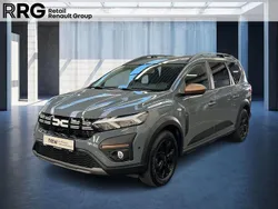Grau Gebraucht 2024 Dacia Jogger Extreme Van / Kleinbus | 23.790 € (Fairer Preis)