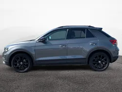Grau Gebraucht 2021 VW T-Roc Sport SUV | 26.450 € (Fairer Preis)