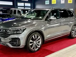 Siliziumgrau metallic Gebraucht 2020 VW Touareg R-line SUV | 49.890 € (Fairer Preis)