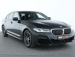 Grau Gebraucht 2023 BMW 540 M Sport Limousine | 44.440 € (Fairer Preis)