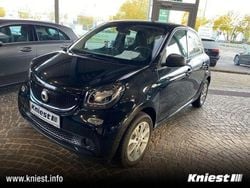 Schwarz Gebraucht 2018 Smart ForFour Basis Kleinwagen | 12.450 € (Fairer Preis)