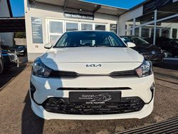 Weiß Gebraucht 2022 Kia Rio Edition 7 Limousine | 11.950 € (Fairer Preis)